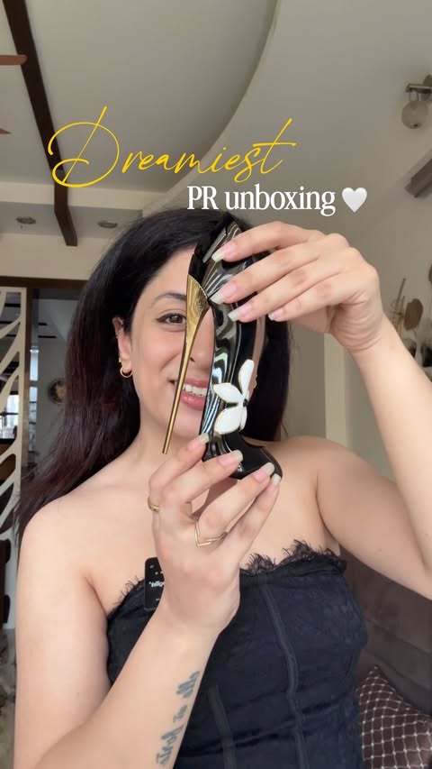 Instagram post by @yourstyleguide_1 for CAROLINA HERRERA. Caption reads: Please PINCH me! 👀🤍 Carolina Herrera just sent....