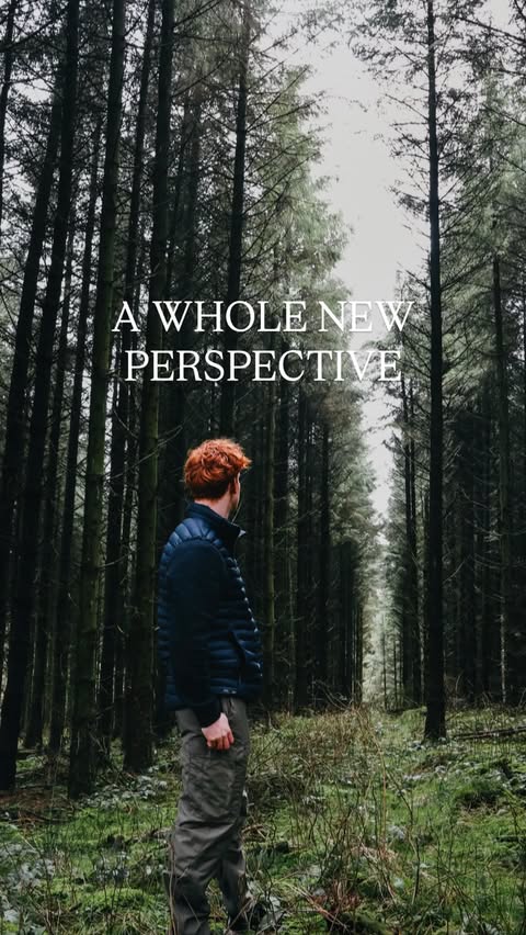 Instagram post by @strollingnotscrolling_ for HOVERAir. Caption reads: [...] if your a solo hiker! A big thanks to....