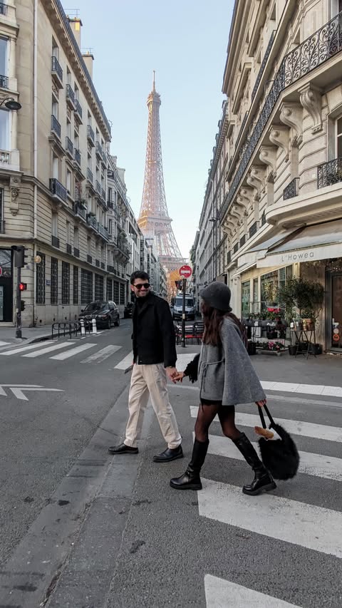 Instagram post by @europajaro for HOVERAir. Caption reads: [...] new photographer is here! 💅📸 meet the....