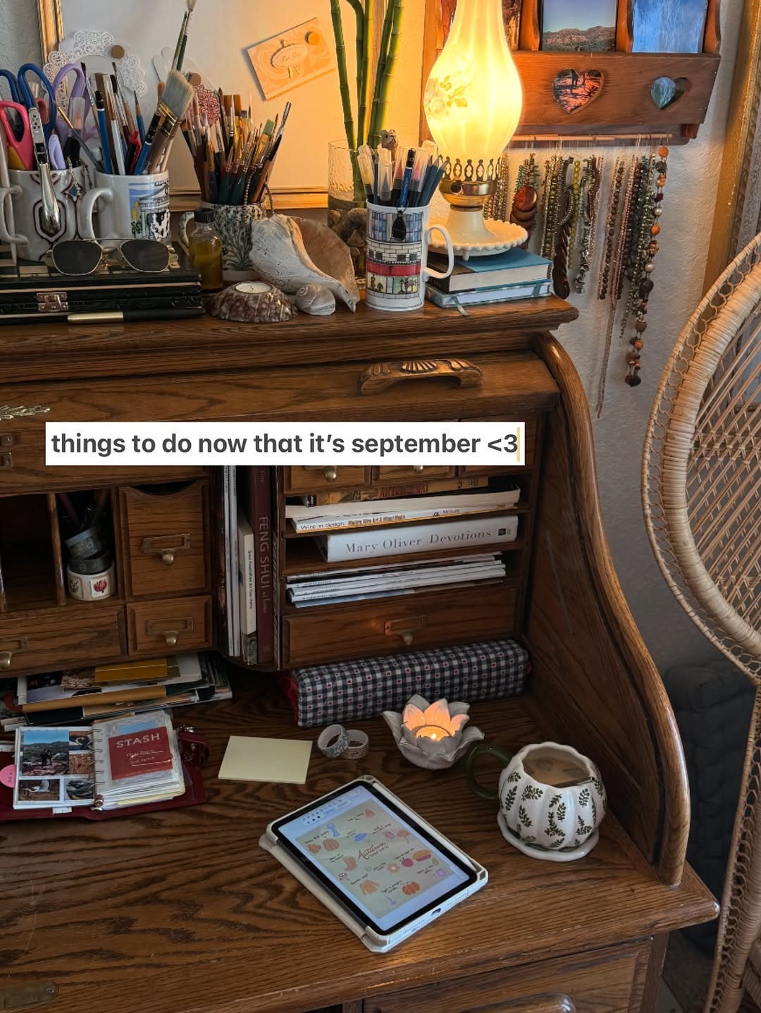 Instagram post by @lifewith.hopee for Notability. Caption reads: happy fall to all who celebrate!!!!🍂made a bucket....