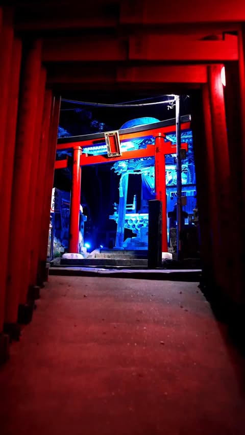 Instagram post by @japan_walker_ for SIRUI Imaging. Caption reads: Yutoku Inari Shrine (Saga) / 祐徳稲荷神社

This lens has....