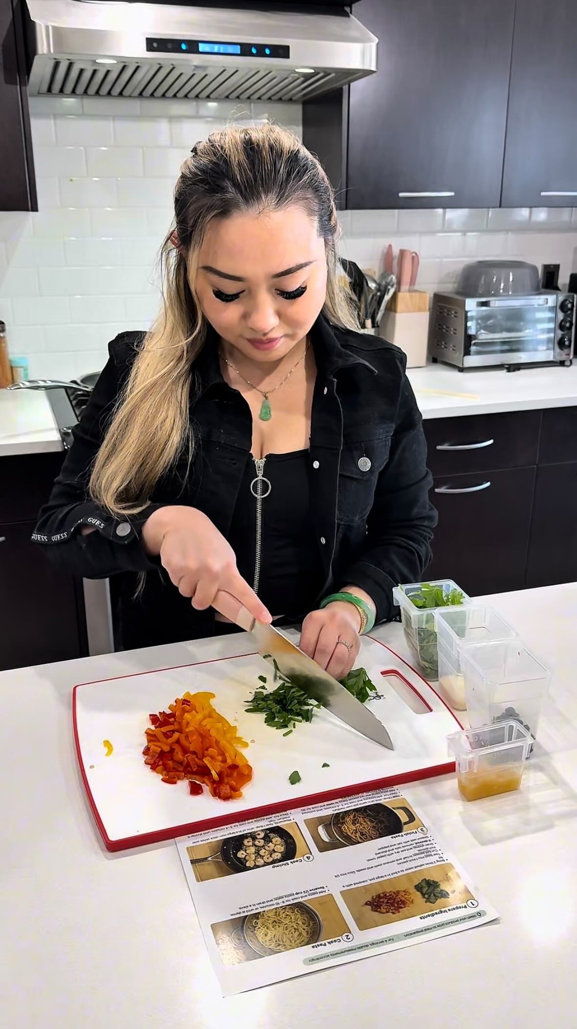 Instagram post by @eatwithkaren for Fresh Prep. Caption reads: 𝐅𝐑𝐄𝐒𝐇𝐏𝐑𝐄𝐏 🥗💚 - @freshprep.ca 

Hey....