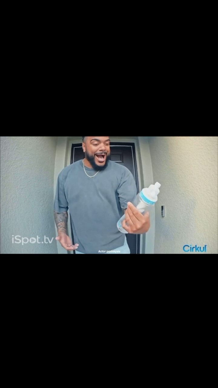 Instagram post by @bobbysteveson for Cirkul. Caption reads: Super Bowl LIX with @drinkcirkul  #ad.