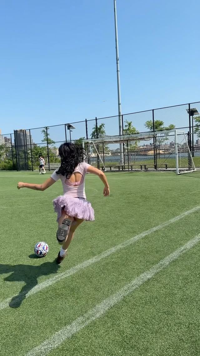 Instagram post by @violetsw0rld for Timberland. Caption reads: a girl can do anything in her timbs🥾 @timberland.