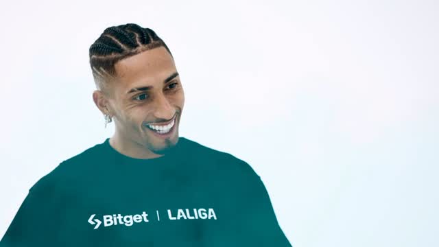 Instagram post by @raphinha for Bitget. Caption reads: The coolest thing for me is to keep practising and....