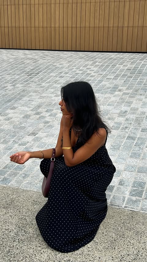 Instagram post by @xosammy for Flo & Frankie. Caption reads: already planning my holiday season fits with....