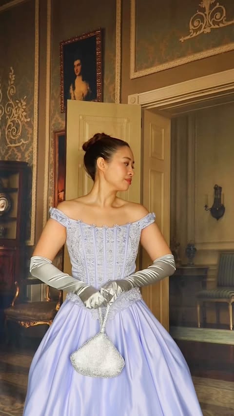 Instagram post by @michelechung_ for Facebook. Caption reads: [...] an outfit for the ball from Bridgerton....