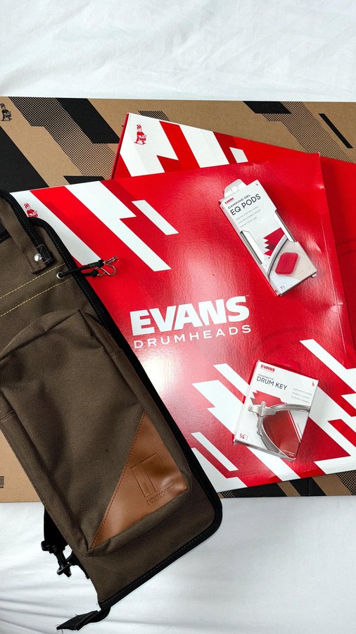 Instagram post by @hattie_steel for EVANS Drumheads. Caption reads: [...] my kit and try out the incredible....