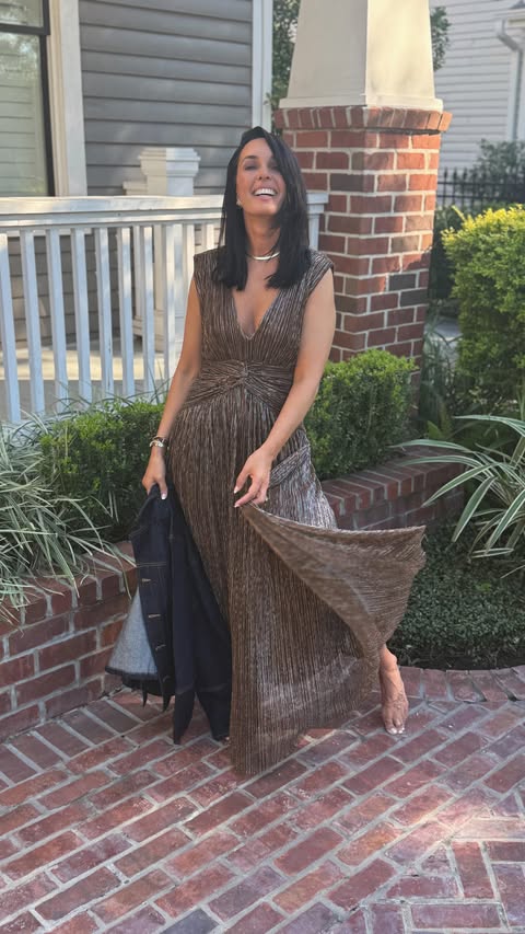 Instagram post by @hausofteasdale for Petalandpup. Caption reads: P E T A L & P U P | SALE 

Brown but make it....