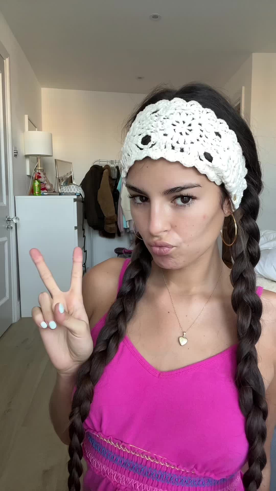 TikTok post by @darianka for Kosas. Caption reads: do my makeupppppp with me💗 @Kosas .