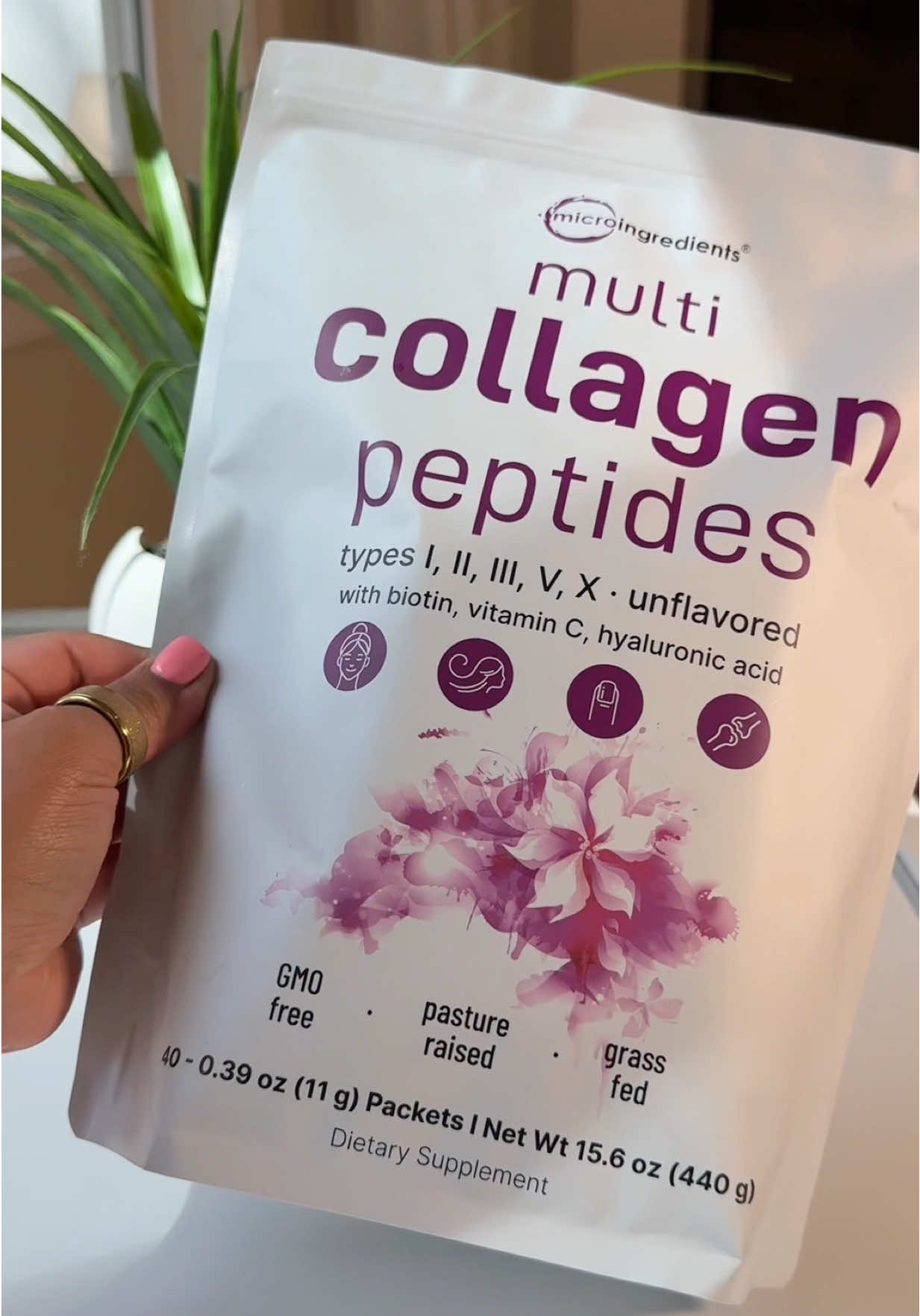 TikTok post by @anabelhg27 for Micro Ingredients. Caption reads: Micro ingredients collagen peptides 10000 out of....