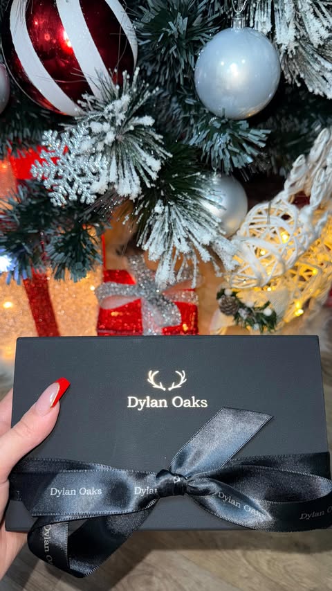 Instagram post by @kirsty.1997 for Dylan Oaks. Caption reads: [...] wearing @ohpolly @boltcollectivex and....
