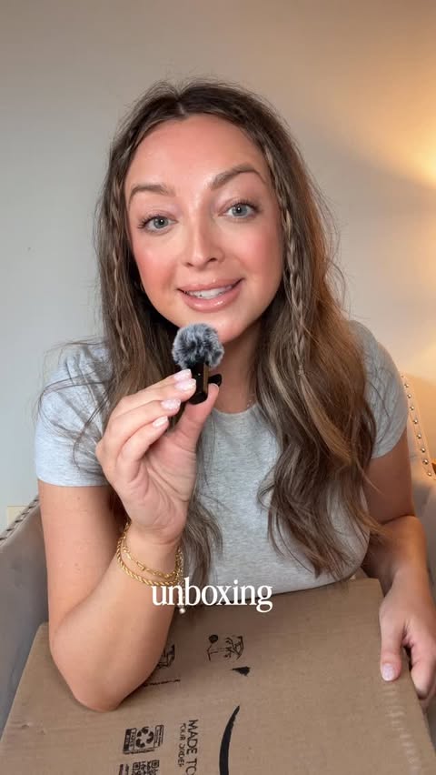 Instagram post by @sincerelysarabrooke for Fabletics. Caption reads: [...] #smallcreatorbigdreams #fableticspartner....