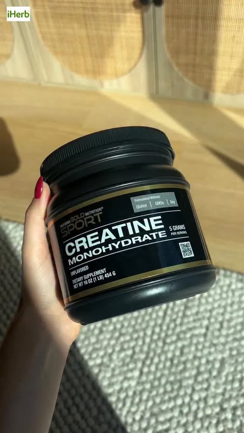 Instagram post by @natvnk for iHerb. Caption reads: [...] shake ft. my go-to creatine from @iherb....