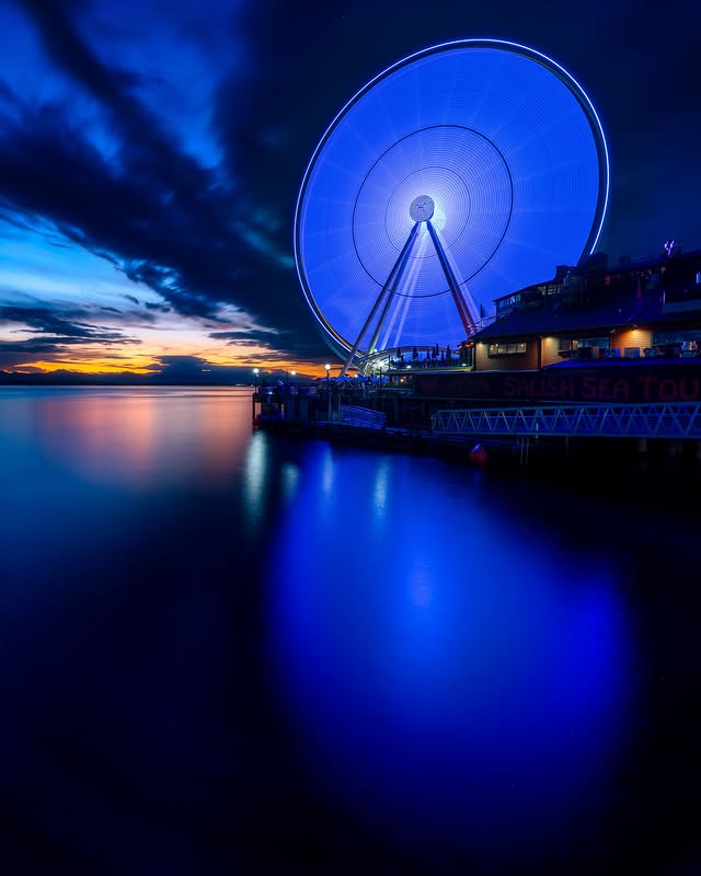 Instagram post by @starvingphotographer for Sony Alpha. Caption reads: [...] Blues. ============================ 📷....
