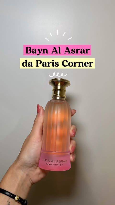 Instagram post by @mildicasecheiros for Paris Corner Perfumes. Caption reads: Perfume ou livro? 📖 Bayn Al Asrar da....