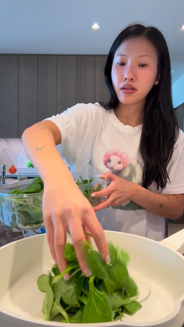 Instagram post by @allyqueeks for hiyo. Caption reads: Simple. Delicious. Perfect. 🌝 @drinkhiyo....