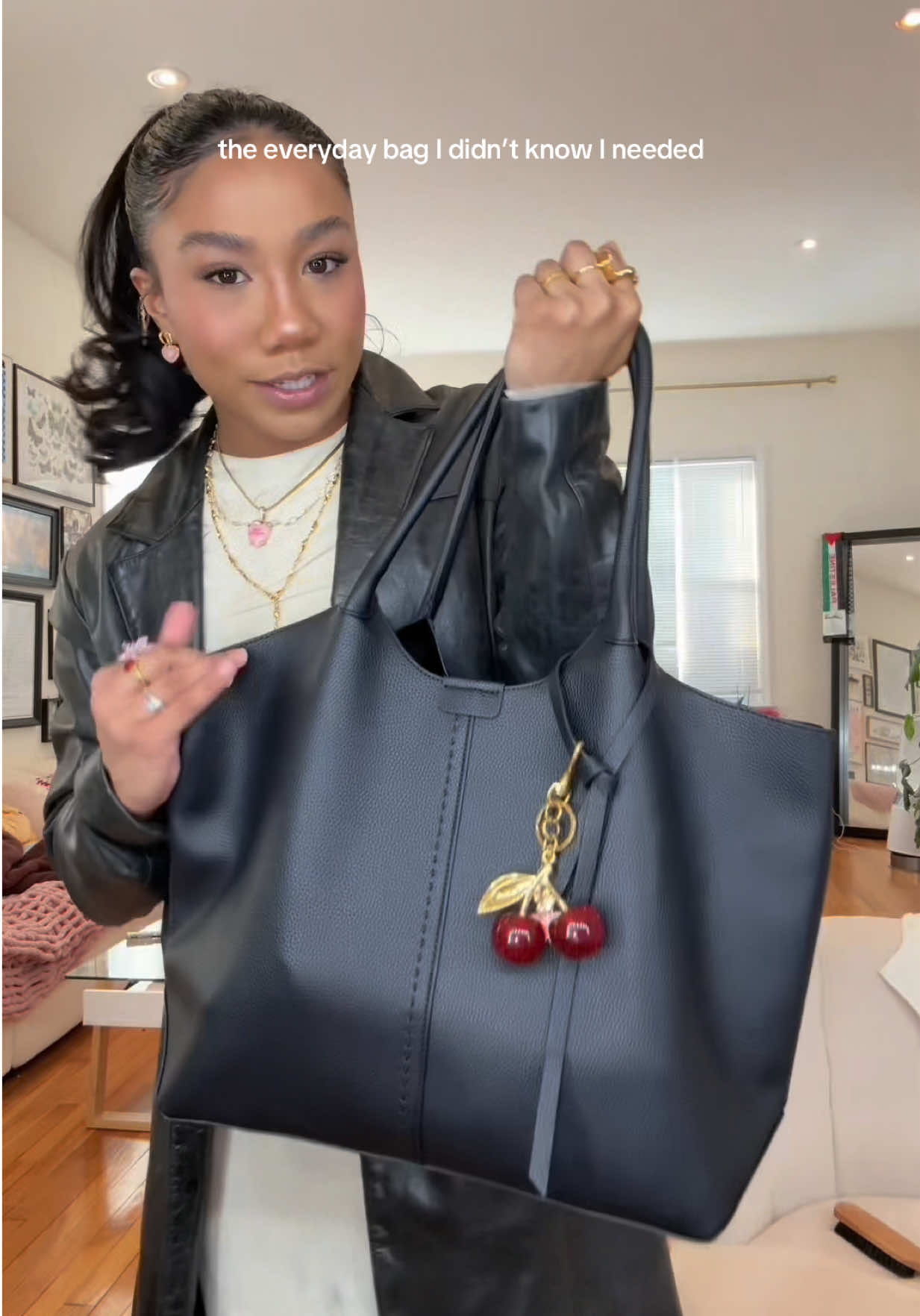 TikTok post by @maryamthomasss for NEWBELLA. Caption reads: [...] #pursetok #budgetluxury #fashiontok....