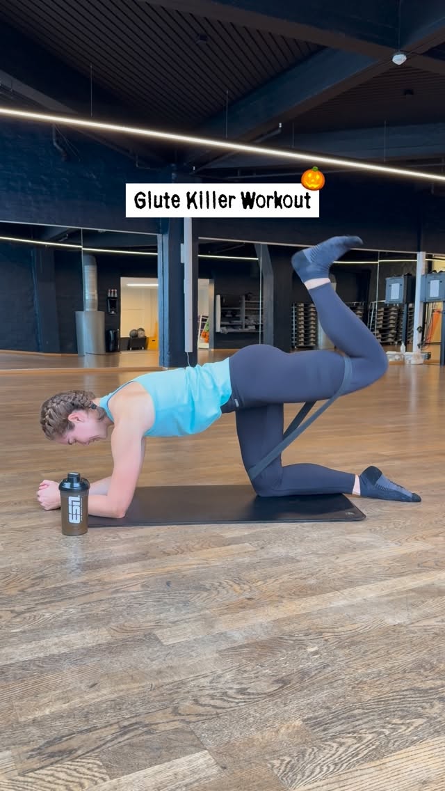 Instagram post by @running.yana for Esn. Caption reads: Glute Killer 🍑🔥

No machines. No excuses. Just 5....