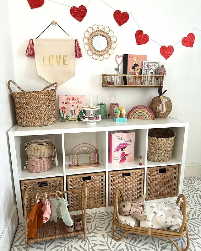 Instagram post by @skye_jennifer_ for Toddlekind. Caption reads: Happy Valentine's Day!💕 I did this display last....