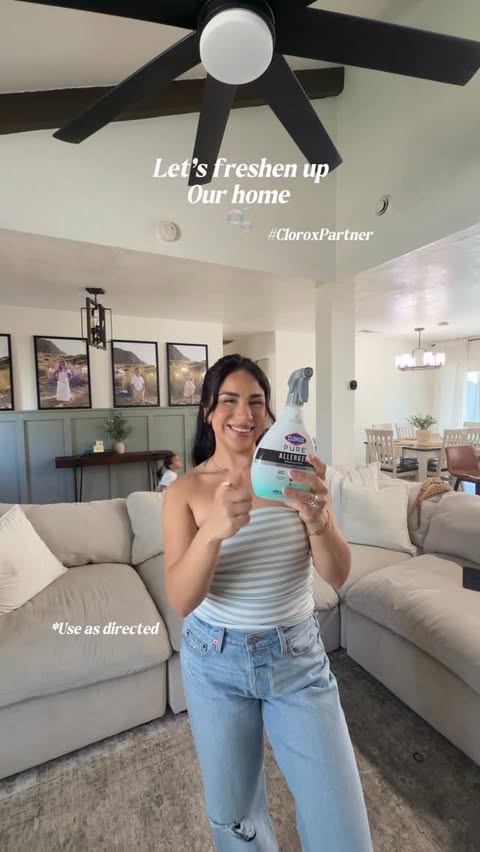 Instagram post by @jazminevaldivia for Clorox. Caption reads: #CloroxPartner Keeping our home feeling fresh is....