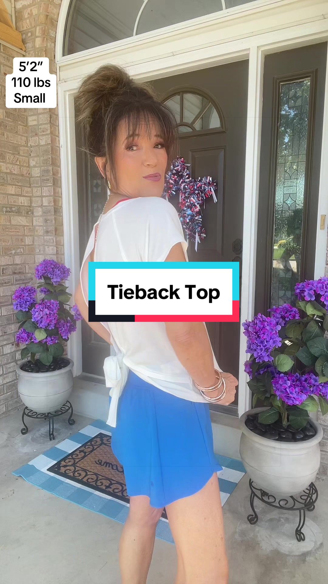 TikTok post by an influencer for Fisoew Sports. Caption reads: [...] I’m getting more colors! @Fisoew Sports....