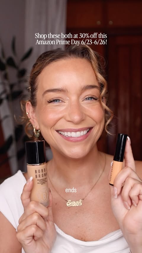 Instagram post by @sarah_louwho for Bobbi Brown Cosmetics. Caption reads: The two products I reach for most this time of....