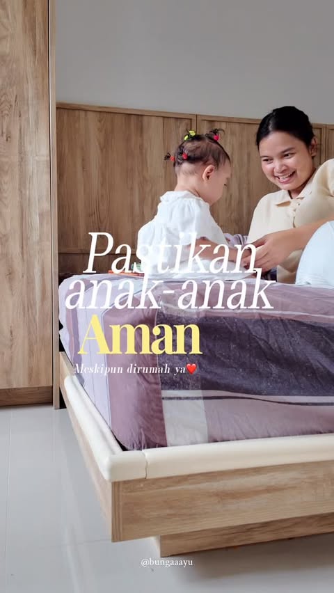 Instagram post by @bungaaayu for Sugarbaby Indonesia. Caption reads: Anak siapa gini juga?😆🙈 Amankan rumah kalian....