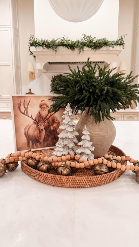 Instagram post by @ashleymariesavage for Wayfair. Caption reads: #ad ✨ Cozy Kitchen Decorating ✨
Comment YES PLEASE....