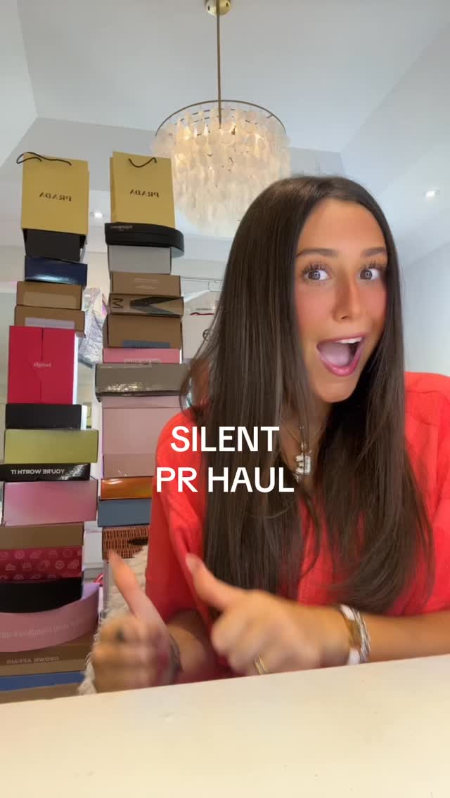 Instagram post by @emma__jordyn for Armani beauty. Caption reads: SILENT PR HAUL…🤫 #unboxing
#prunboxing....