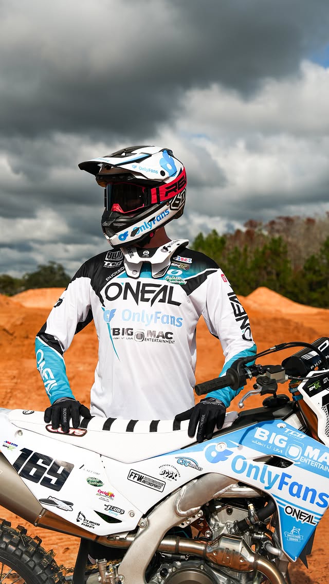 Instagram post by @swapmotolive for 6D Helmets. Caption reads: [...] again! Hoping to get him on the @6dhelmets....