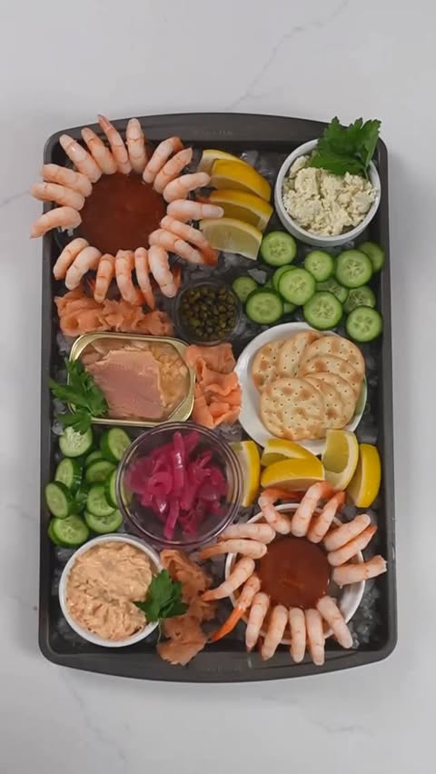 Instagram post by @mealpreponfleek for Food Lion. Caption reads: [...] cooking. Everything came from my local Food....
