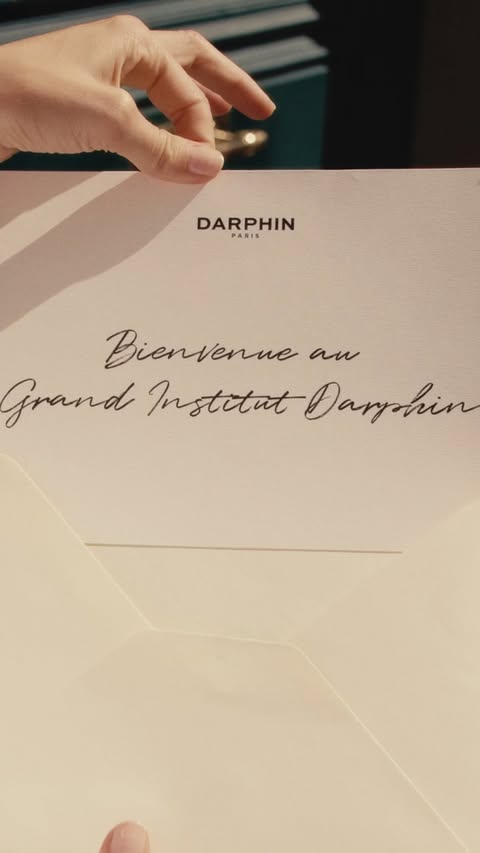 Instagram post by @monicaainleydlv for Darphin. Caption reads: [...] and the destination. Le Grand Institut....