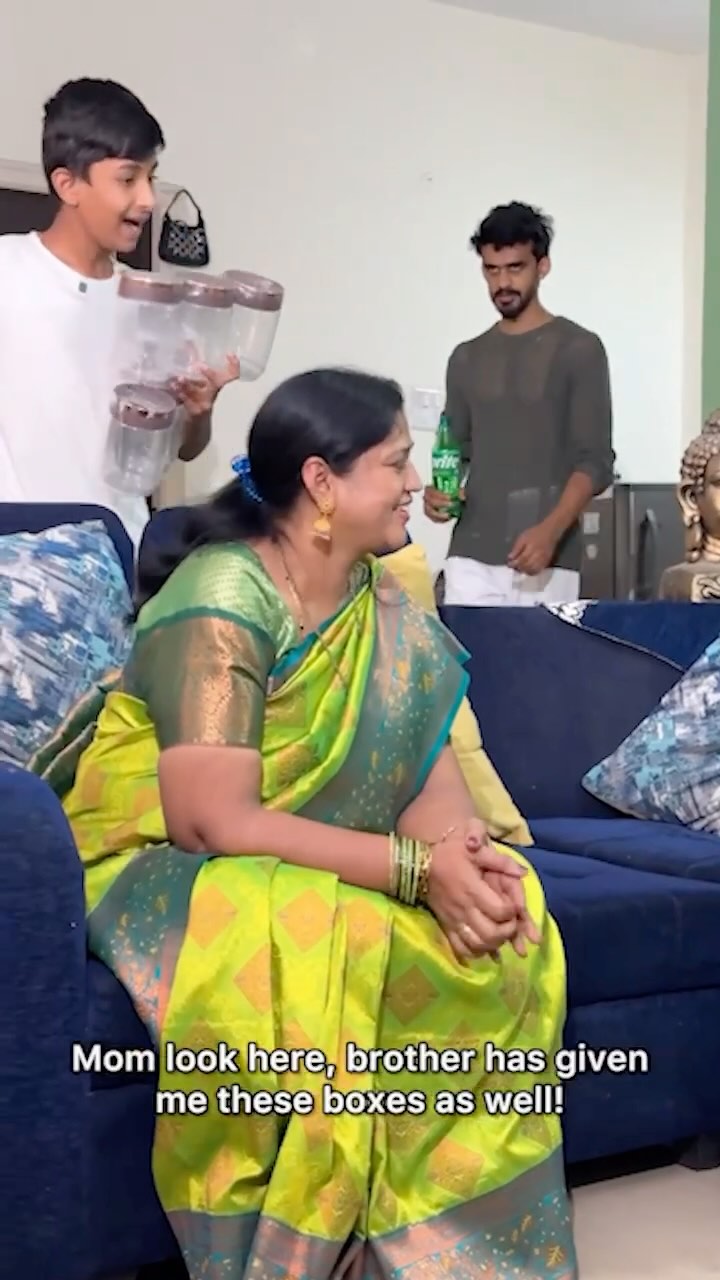 Instagram post by @samsameer_insta for Sprite India. Caption reads: Iwru maklala 😂 
.
.
.
#spritejokeinabottle #funny....