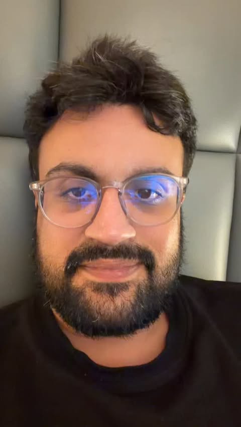 Instagram post by @karuneshtalwar for Dream11. Caption reads: Match ke time @dream11 app pe aake meri stream....