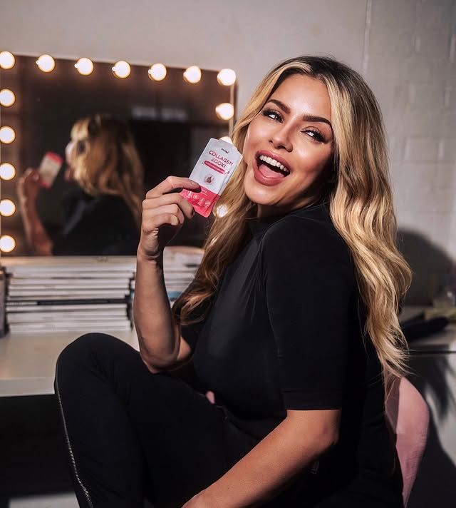 Instagram post by @bellsavvy for Zooki. Caption reads: [...] supporter and collagen booster from @zooki....