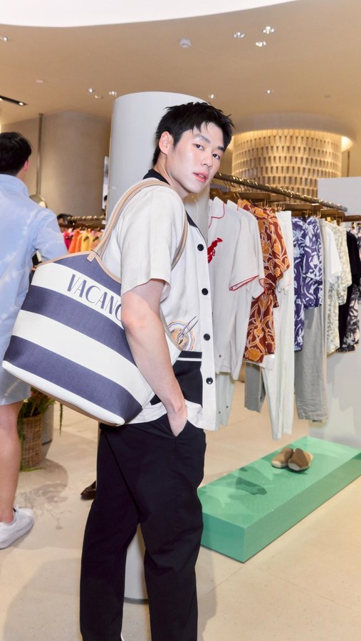 Instagram post by @aobobstoab for JASPAL. Caption reads: [...] and a feast of fresh styles from the Jaspal....