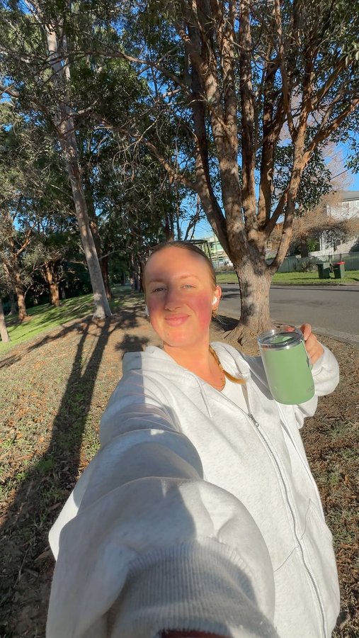 Instagram post by @elloise_fit for CamelBak. Caption reads: [...] fill my cup, featuring a giveaway....