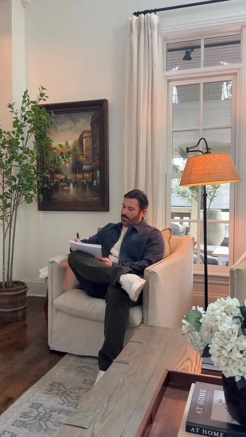 Instagram post by @stevie_hendrix for Stitch Fix. Caption reads: [...] this Spring just leveled up 🤵🏻‍♂️ ✅....