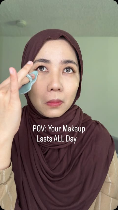 Instagram post by @ra_sha85 for Morphe. Caption reads: [...] heavy feeling, just smooth blurred skin.....