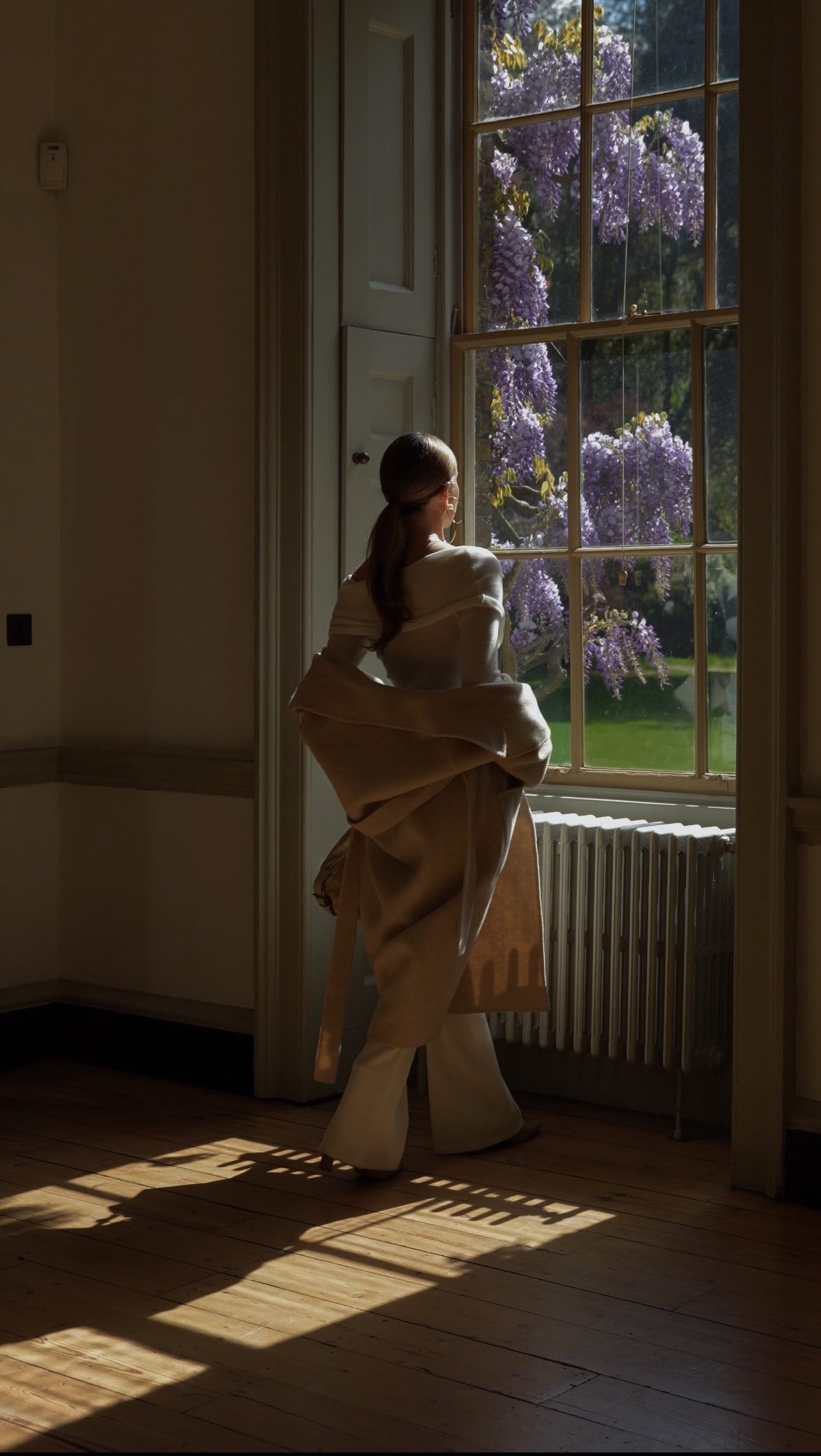 Instagram post by @kodzayeva for TASAKI. Caption reads: AD / Time doesn’t choose between pearls or....