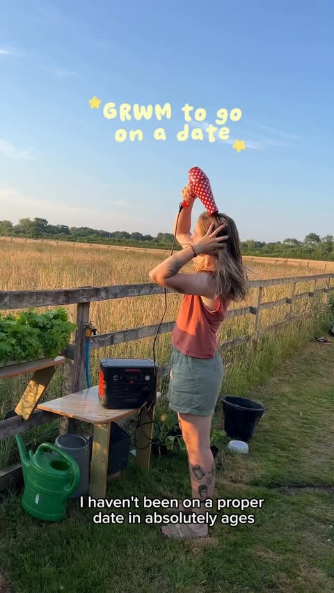 Instagram post by @eva__exploring for Jackery. Caption reads: [...] a priority and had *so* much fun. The....