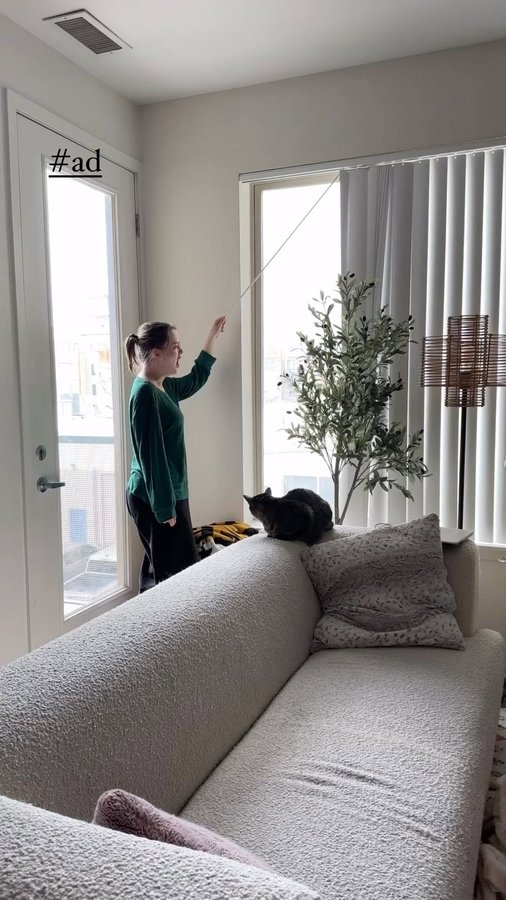 Instagram post by @itslexilarson for Natural Vitality. Caption reads: Setting myself up for success with....