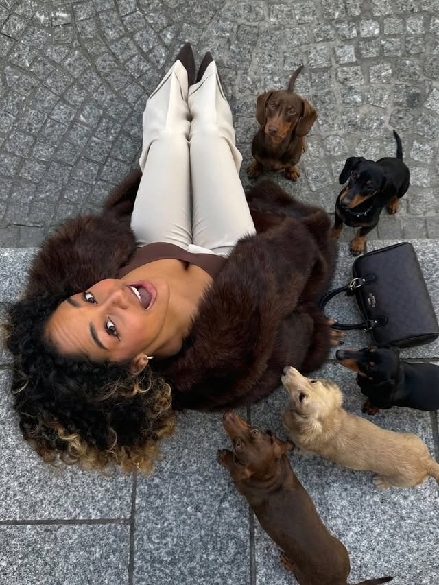 Instagram post by @layanne.bch for Coach. Caption reads: Like a dream 🤭🥰.