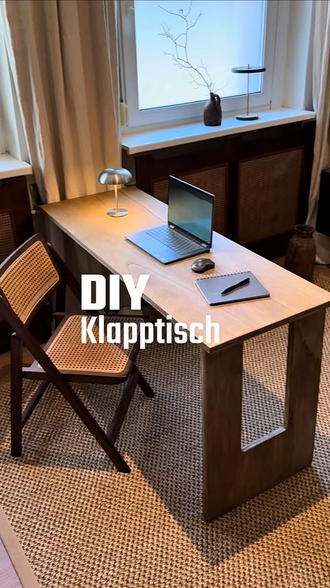 Instagram post by @julianundmarian for PARKSIDE DIY Deutschland. Caption reads: Anzeige | Wie praktisch ist dieser Tisch?! 🤩 Und....