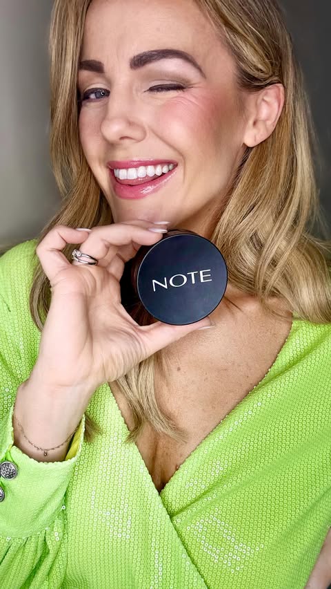 Instagram post by @thebighillhouse for Note Cosmetique. Caption reads: Confidence is the best look, but NOTE Cosmetics....