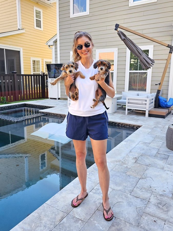 Instagram post by @agirlinshades2 for RBX Active. Caption reads: [...] 😜), or just running the day ✨ The....