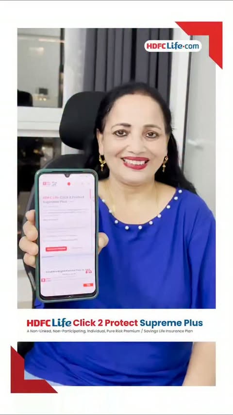 Instagram post by @munawarkarbelkar1 for HDFC Life. Caption reads: [...] ❤️👨‍👩‍👧‍👦 Recently, I watched an HDFC....