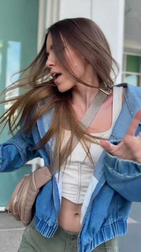 Instagram post by @amymarie for Sony. Caption reads: [...] with my LinkBuds Clip open earbuds by....