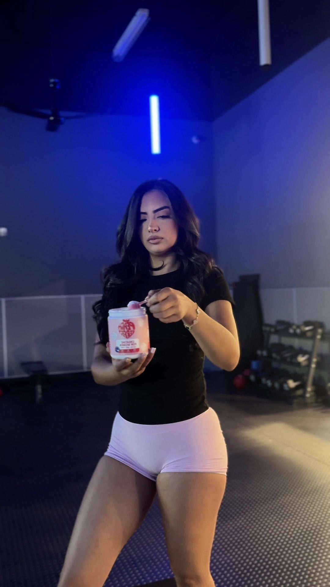 TikTok post by @kassandraaluxe for Peach Perfect Nutrition. Caption reads: [...] linked if you wanna try it! 🩷 @Peach....